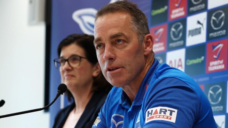 Alastair Clarkson wants Todd Viney at North Melbourne, Daniel McPherson, Anthony Rocca, Heath Younie leave Kangaroos