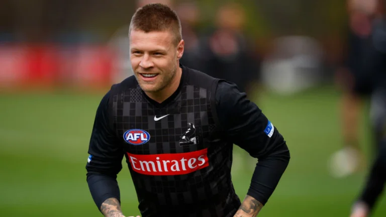 Jordan De Goey re-signs with Collingwood Magpies, five-year deal, manager speaks on behaviour clauses, turns back on free agency, St Kilda Saints