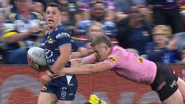 North Queensland Cowboys fullback, Scott Drinkwater chased down, Eddie Blacker chase, last-gasp tackle, robocop, Cowboys beat Panthers