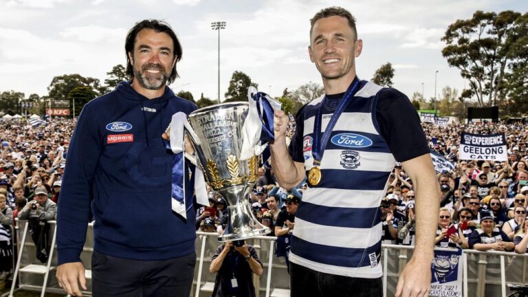Chris Scott considered leaving Geelong after 2021, meeting with players, quitting, premiership coach