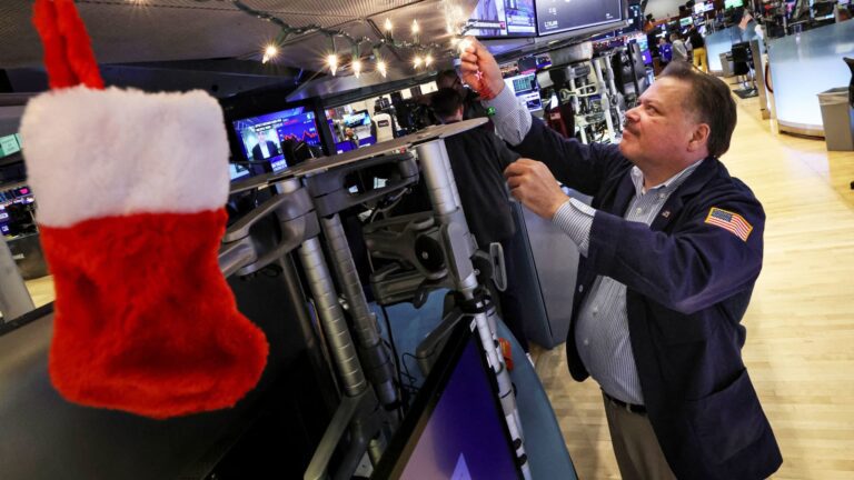 5 things to know before the stock market opens Friday, December 23