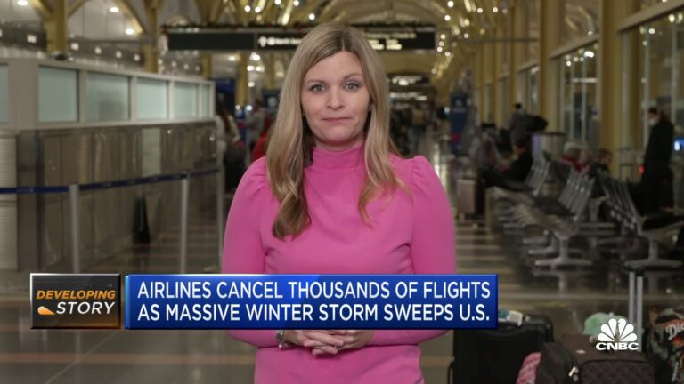 Airlines cancel thousands of flights as massive winter storm sweeps U.S.