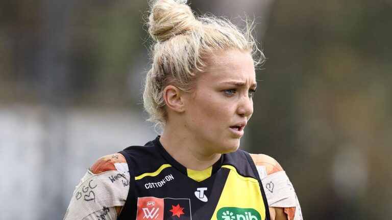 Richmond AFLW player Jess Hosking charged with drunk driving on jet ski, what happened, latest news